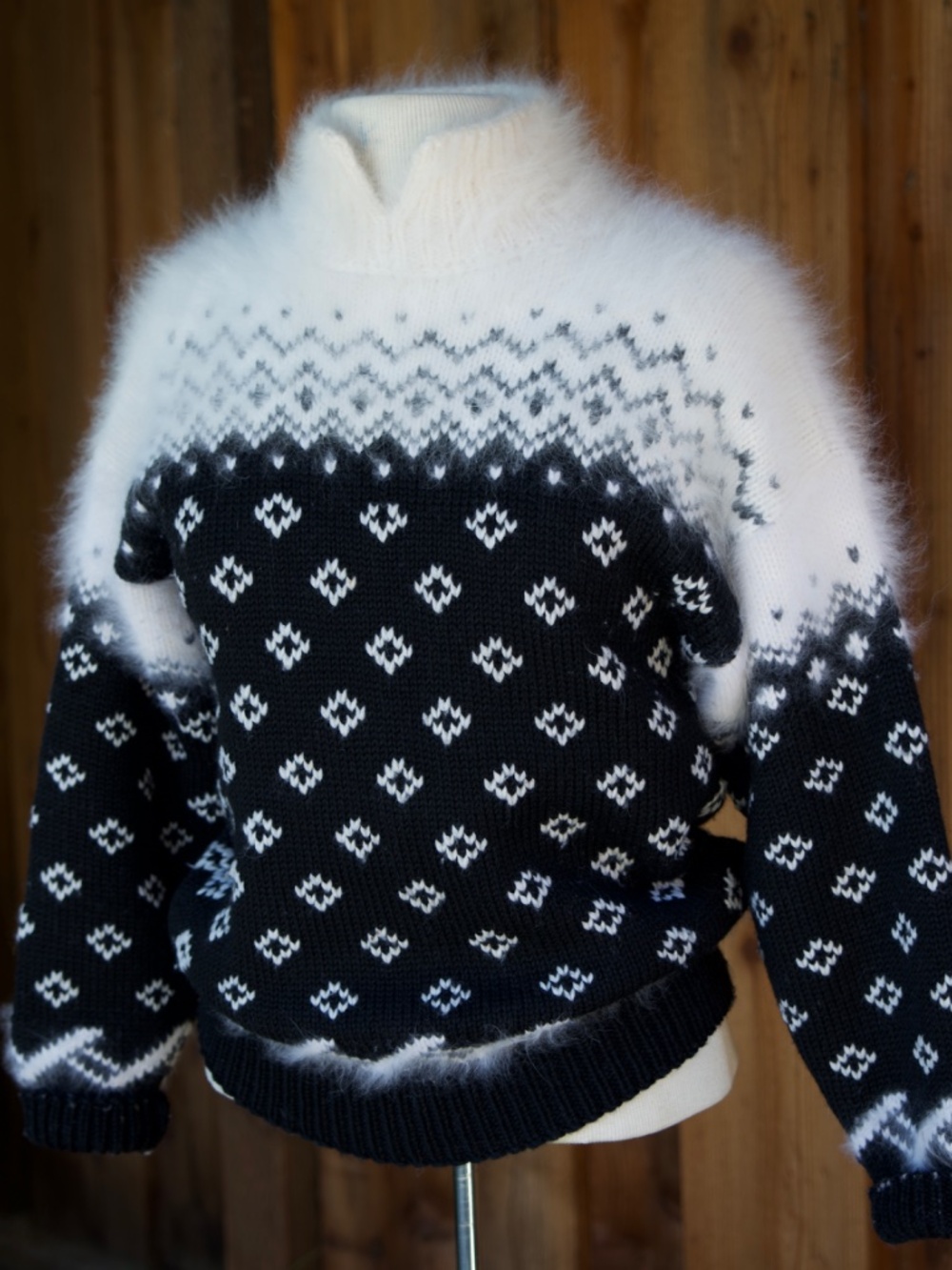 Vintage Wool/Angora Blend Hand Knit Fair Isle Black/White Ski Sweater Woman's S